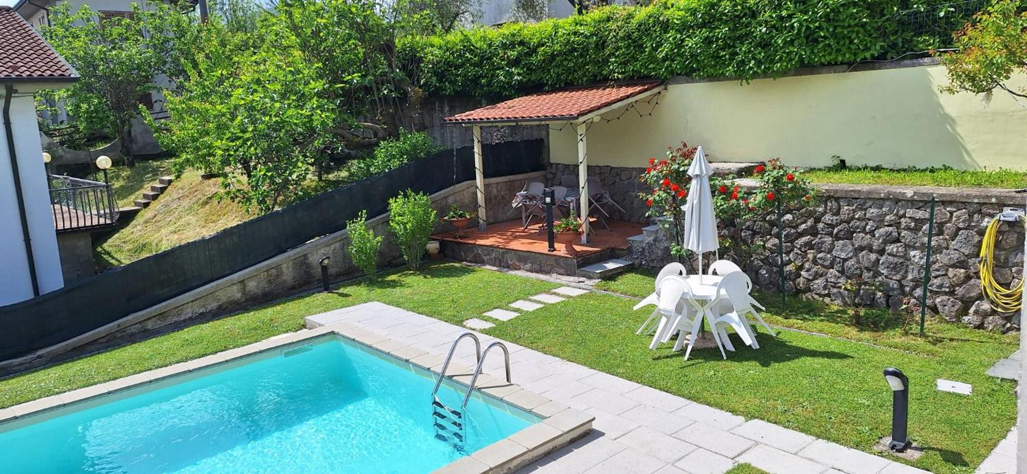 B&B Da Franca Camporgiano 외부 사진